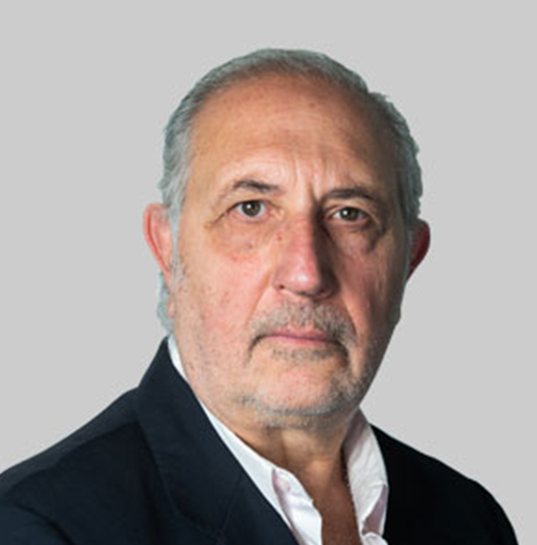 ALVARO GIZ